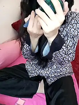 Snapshot of Alissa_121 chatting on February 5, 2025, 10:19 am Alissa 121 online show from February 5, 2025, 10:19 am