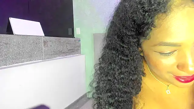 Annie-Wolf online show from January 18, 2025, 1:08 am