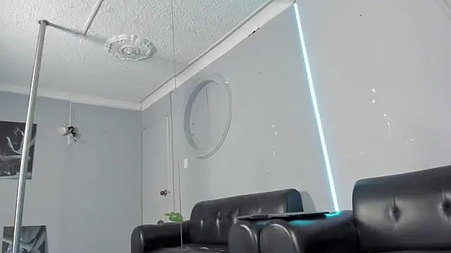 Rob saenz  online show from January 13, 2025, 11:06 pm