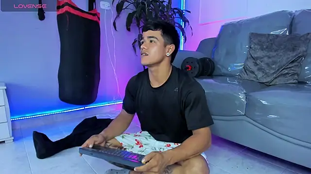 Rob saenz  online show from December 16, 2025, 3:50 pm