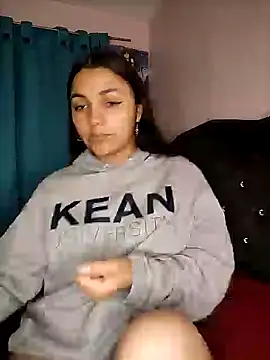 Nahiara velez online show from February 12, 2025, 11:51 pm