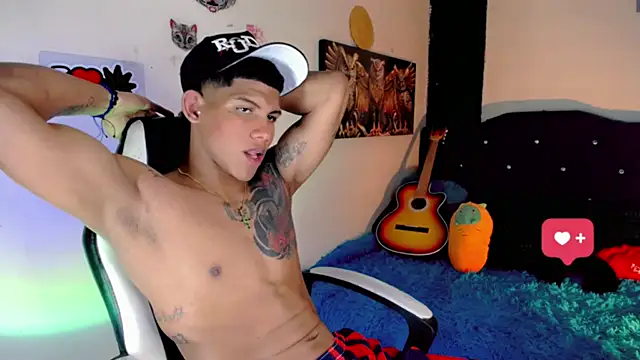 Damian latinxxx online show from January 15, 2025, 8:20 am