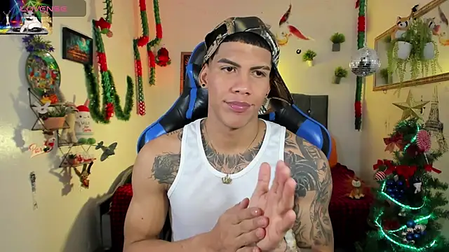 Damian latinxxx online show from December 22, 2025, 3:14 am