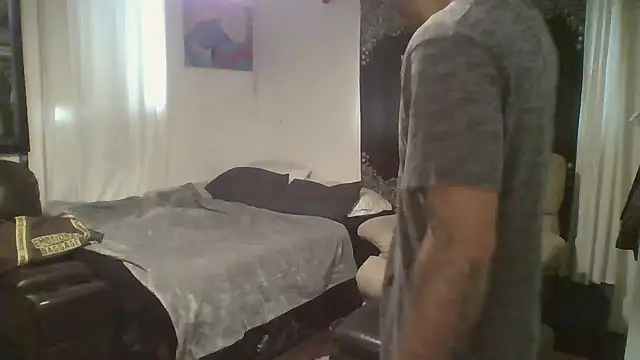 Snapshot of JohnnyDeep187 chatting on December 11, 2024, 10:49 pm JohnnyDeep187 online show from December 11, 2024, 10:49 pm