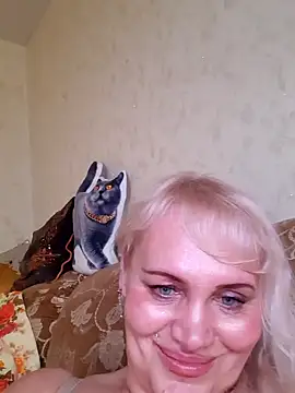 IsabellaBoni online show from January 27, 2025, 2:02 pm