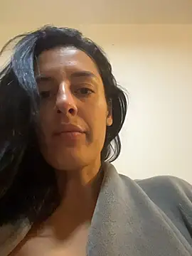 Snapshot of Catmila94 chatting on July 9, 2026, 2:59 am Catmila94 online show from July 9, 2026, 2:59 am