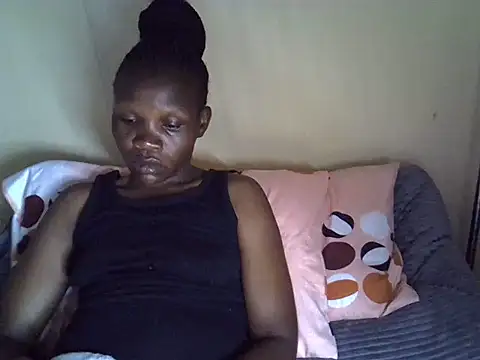 Snapshot of Sweet_serah chatting on March 12, 2026, 5:13 am Sweet serah online show from March 12, 2026, 5:13 am