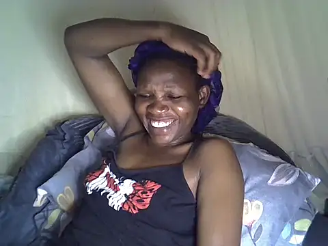 Snapshot of Sweet_serah chatting on April 14, 2026, 3:40 pm Sweet serah online show from April 14, 2026, 3:40 pm