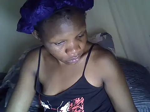 Snapshot of Sweet_serah chatting on April 15, 2026, 3:46 am Sweet serah online show from April 15, 2026, 3:46 am