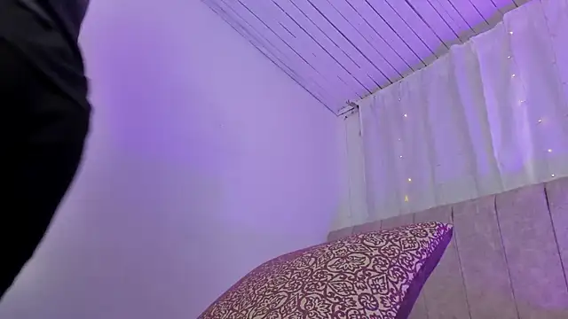 Zara dulce online show from January 21, 2025, 12:07 pm