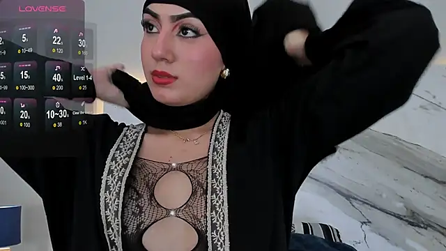 Snapshot of fatimarab chatting on December 21, 2024, 1:58 am fatimarab online show from December 21, 2024, 1:58 am