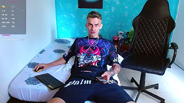 bray hotboy777 online show from December 1, 2024, 4:29 pm