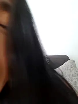 Snapshot of MarianaByanchi chatting on October 4, 2025, 8:07 pm MarianaByanchi online show from October 4, 2025, 8:07 pm