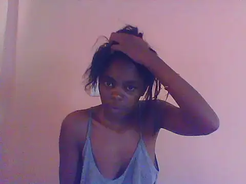 sweetanabella4 online show from September 20, 2025, 1:12 pm