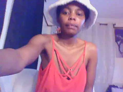Snapshot of sweetanabella4 chatting on March 28, 2026, 9:03 pm sweetanabella4 online show from March 28, 2026, 9:03 pm
