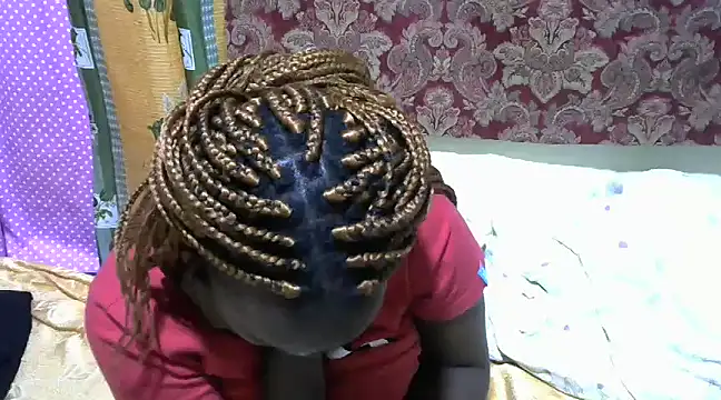 Snapshot of Thicky_kyla chatting on February 19, 2025, 10:09 pm Thicky kyla online show from February 19, 2025, 10:09 pm