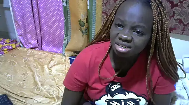 Snapshot of Thicky_kyla chatting on February 25, 2025, 3:42 am Thicky kyla online show from February 25, 2025, 3:42 am