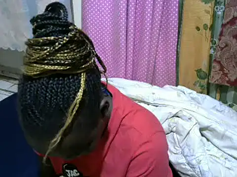 Snapshot of Thicky_kyla chatting on March 17, 2025, 7:58 pm Thicky kyla online show from March 17, 2025, 7:58 pm