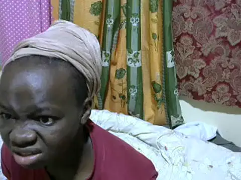 Snapshot of Thicky_kyla chatting on March 20, 2025, 3:56 am Thicky kyla online show from March 20, 2025, 3:56 am