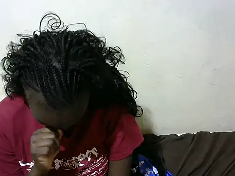 Snapshot of Thicky_kyla chatting on October 8, 2025, 7:33 pm Thicky kyla online show from October 8, 2025, 7:33 pm