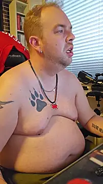 PupW0lfy online show from November 13, 2025, 10:25 am