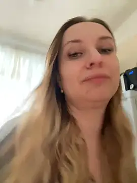 OlgaBuzzz online show from January 9, 2025, 5:44 am