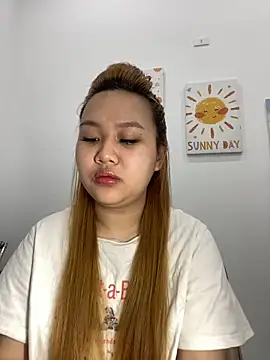 Odette68 online show from March 8, 2026, 6:28 am