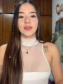 Veronica isaza   online show from March 14, 2026, 6:52 am