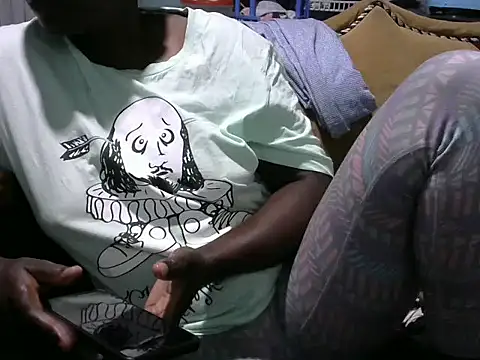 sweet gal01 online show from November 23, 2025, 8:41 pm