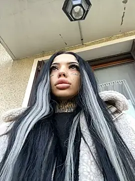 CreamyInkky  online show from February 14, 2025, 9:56 am