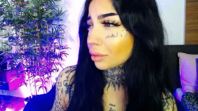 CreamyInkky  online show from March 6, 2026, 6:21 am