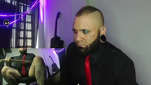 darkclothes online show from January 1, 2025, 4:39 pm