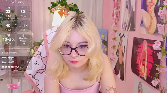 Snapshot of Coconut_Mia chatting on December 26, 2024, 10:09 pm Coconut Mia online show from December 26, 2024, 10:09 pm