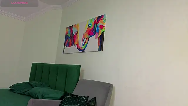 Snapshot of Frostyy_fire chatting on February 27, 2025, 4:43 pm Frostyy fire online show from February 27, 2025, 4:43 pm