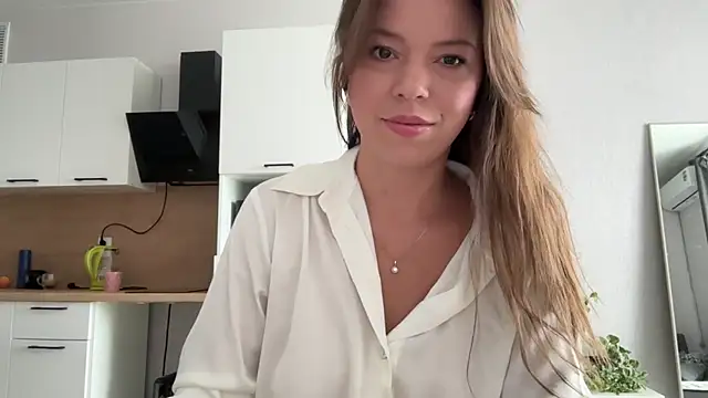 Victoria1Love online show from September 26, 2025, 8:29 am