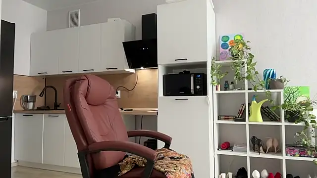 Victoria1Love online show from January 17, 2026, 11:37 am