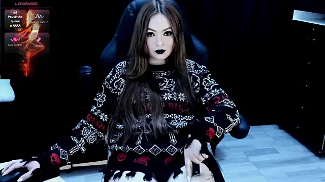 nasty katty  online show from December 16, 2025, 9:42 pm