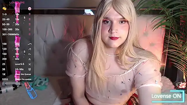 Aidan twink online show from September 20, 2025, 11:50 pm