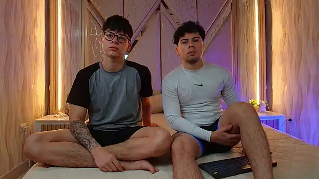 Theskinnyboys online show from September 19, 2025, 7:21 am