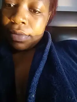 amarrabrown2024 online show from October 12, 2025, 7:40 am