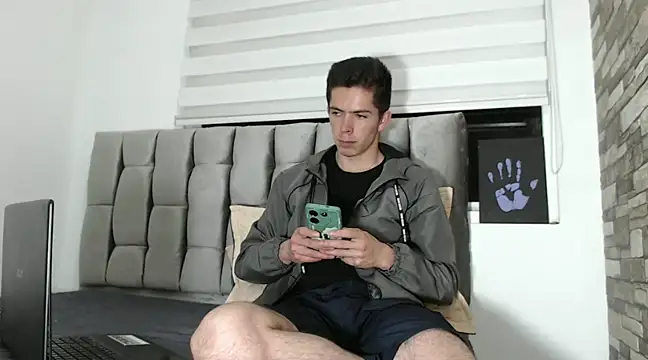 Eliantg online show from January 12, 2025, 12:49 am