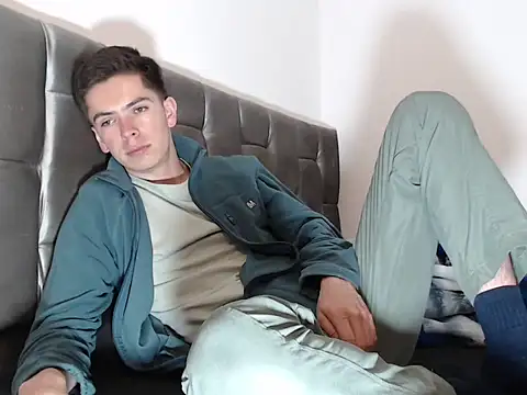 Eliantg online show from September 10, 2025, 1:49 am