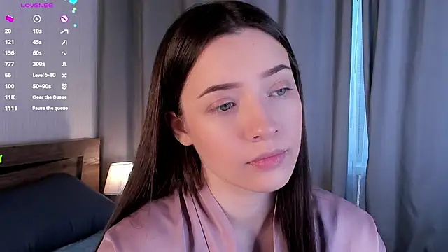 Snapshot of LowOncoming chatting on December 20, 2024, 2:41 am LowOncoming online show from December 20, 2024, 2:41 am