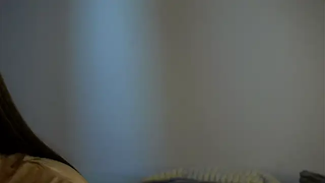 Snapshot of LowOncoming chatting on March 3, 2025, 4:14 am LowOncoming online show from March 3, 2025, 4:14 am