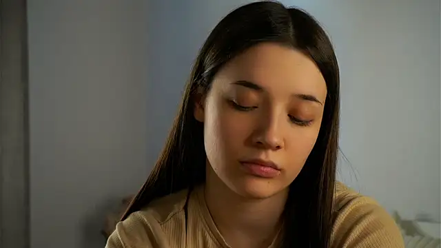 Snapshot of LowOncoming chatting on March 3, 2025, 7:21 am LowOncoming online show from March 3, 2025, 7:21 am