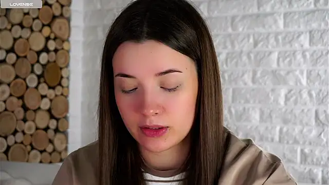 Snapshot of LowOncoming chatting on October 23, 2025, 1:49 am LowOncoming online show from October 23, 2025, 1:49 am