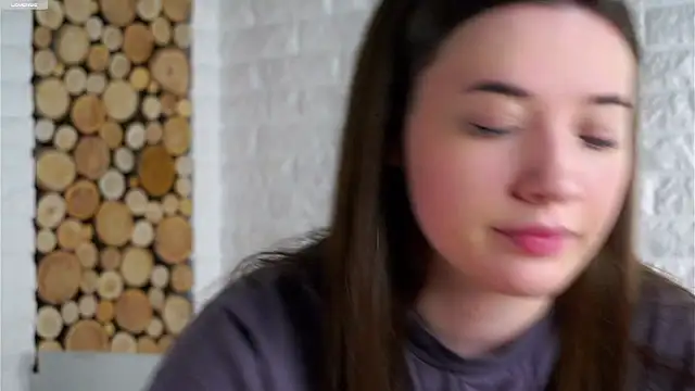 LowOncoming online show from January 9, 2026, 2:03 am