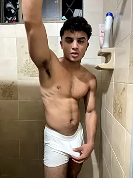 Mentriplex online show from September 12, 2025, 3:39 am