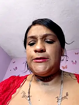 Michelle Brito1 online show from April 1, 2026, 11:35 pm