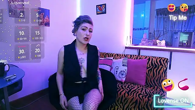 Snapshot of Maria_fernandaxxx_ chatting on October 4, 2025, 5:05 am Maria fernandaxxx online show from October 4, 2025, 5:05 am